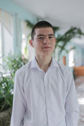 Максим Б.